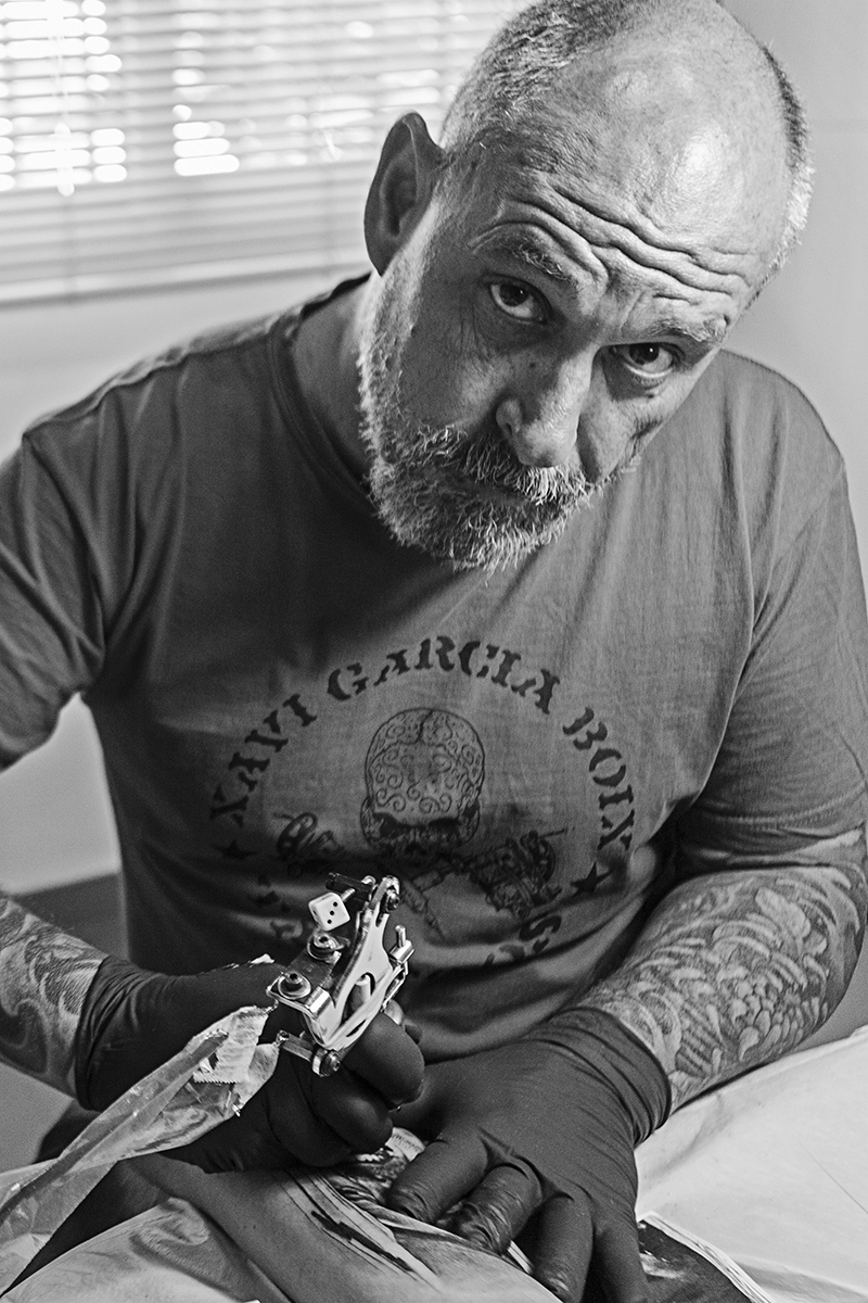 Tatuaje en Valencia | Tatuador especializado en retratos realistas: Xavi García Boix Tattoo