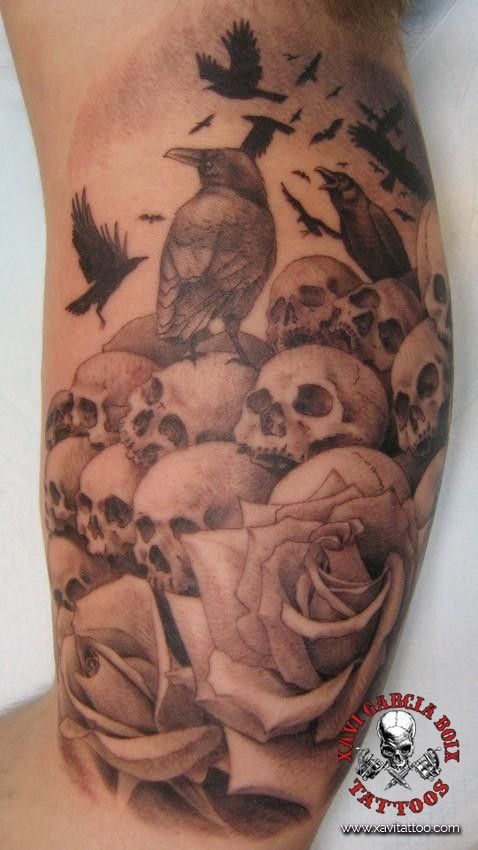 xavi garcia boix tattoo retrato realismo portrait realism tatuaje valencia diversos random cuervo calaveras rosas skull raven roses
