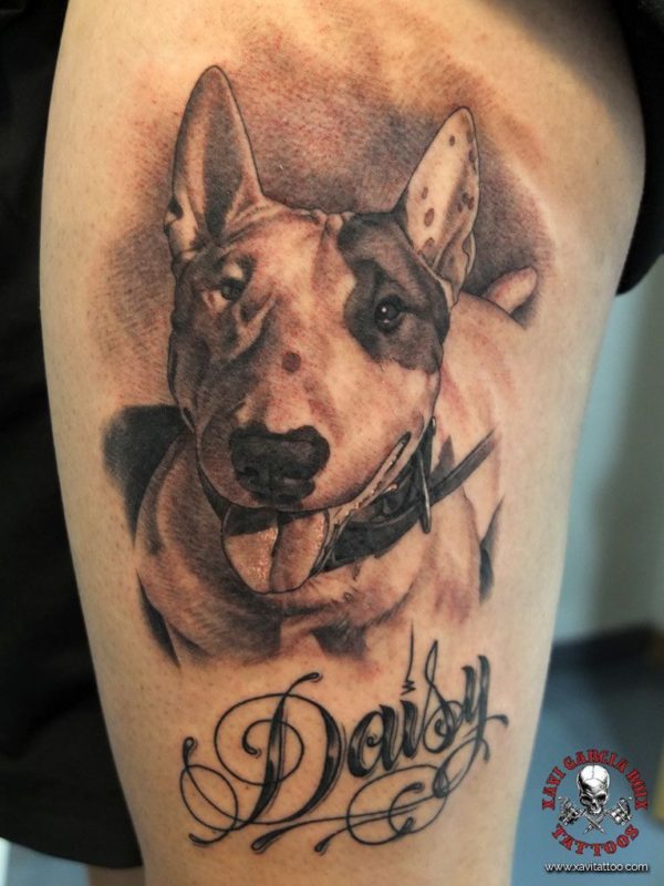 xavi garcia boix tattoo retrato realismo portrait realism tatuaje valencia familia family tatuajes daisy dog perro perra