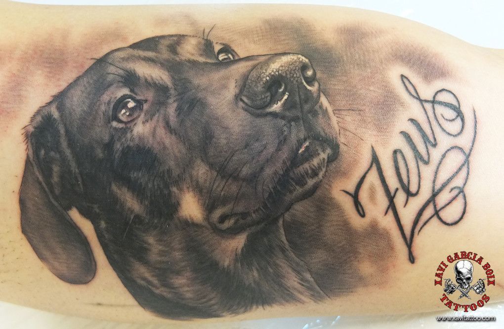 xavi garcia boix tattoo retrato realismo portrait realism tatuaje valencia familia family tatuajes zeus dog perro