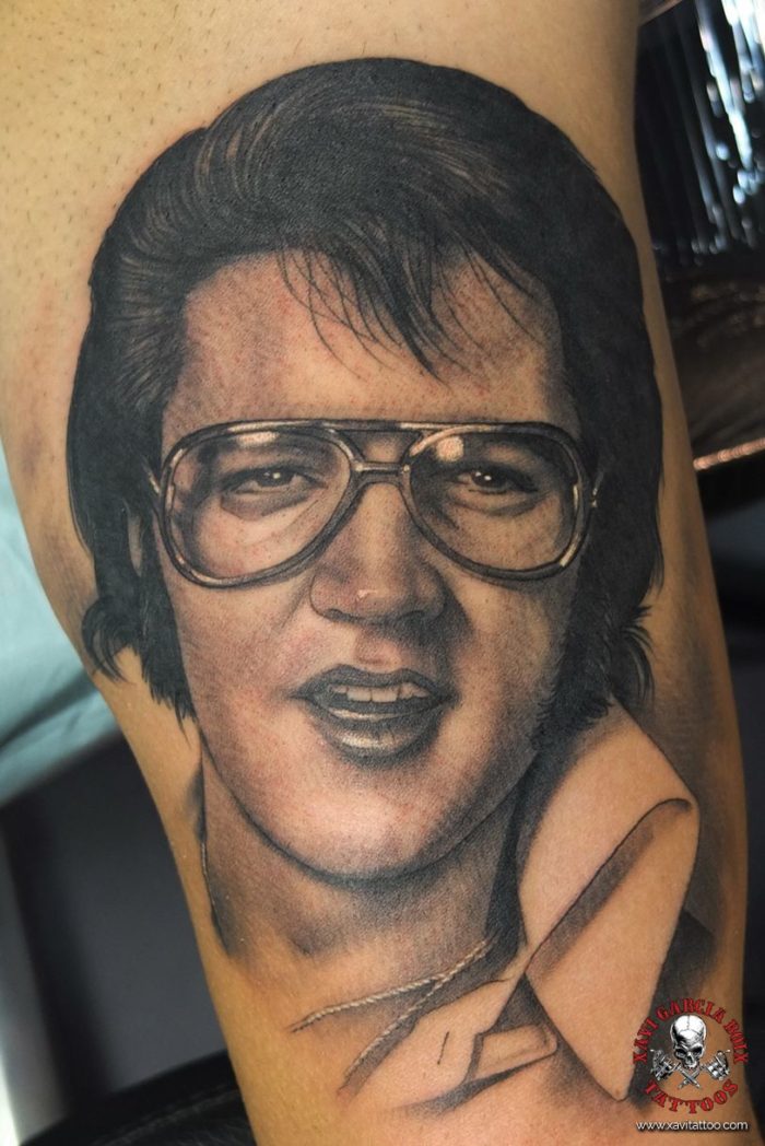 xavi garcia boix tattoo retrato realismo portrait realism tatuaje valencia tatuajes personajes famosos famous characters Elvis Presley-01