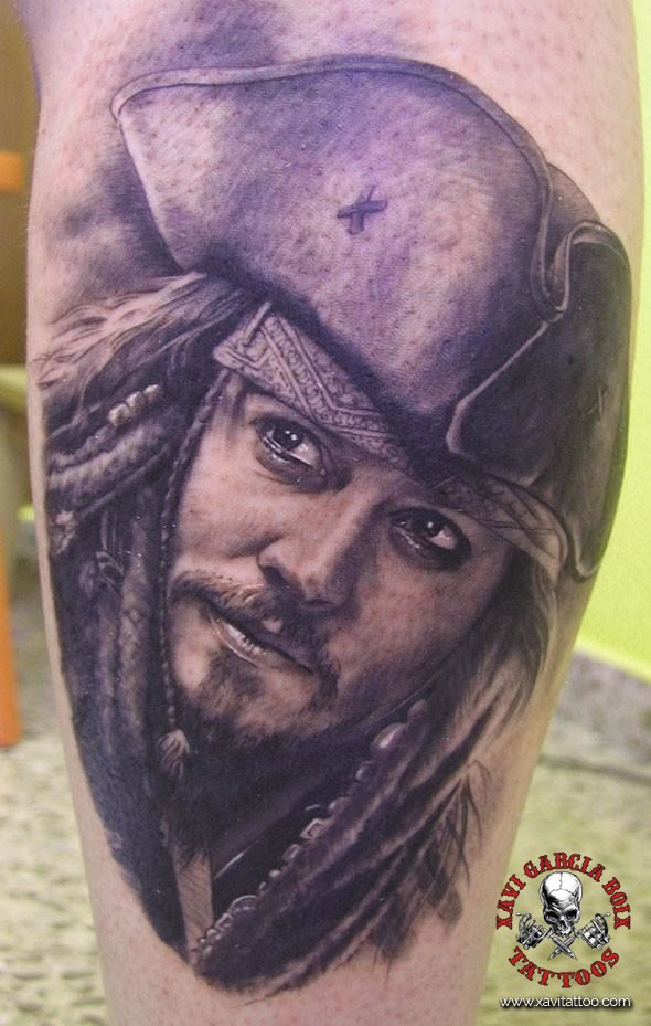 xavi garcia boix tattoo retrato realismo portrait realism tatuaje valencia tatuajes personajes famosos famous characters piratas caribe JOHNNY-DEPP-01