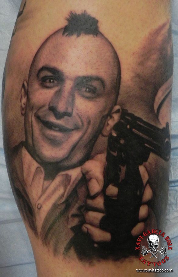 xavi garcia boix tattoo retrato realismo portrait realism tatuaje valencia tatuajes personajes famosos famous characters taxi driver ROBERT-DENIRO-01